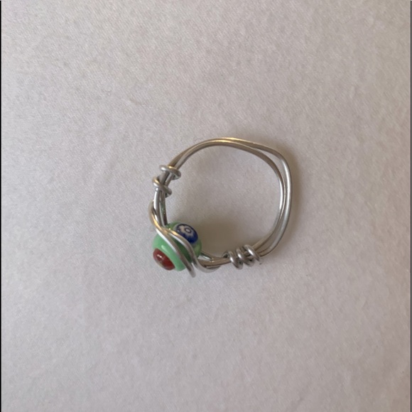 Green and brown bead silver wire-wrapped ring - Picture 2 of 2
